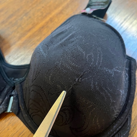 NWT Bali Comfort Revolution Front Close Smoothing Sz 42C Black Underwire Bra - Picture 6 of 8